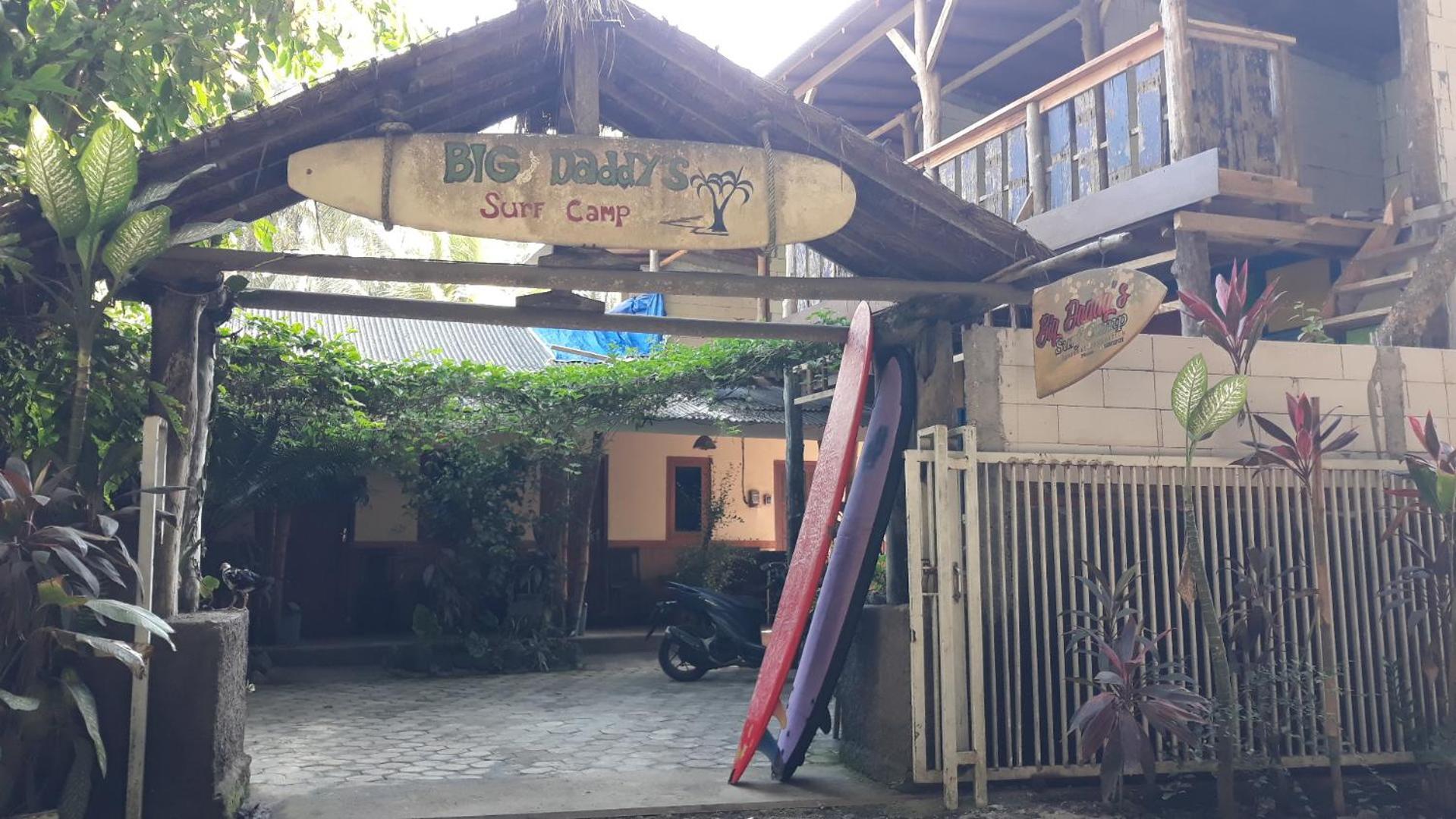 Big Daddy'S Surfcamp Apartamento Pasanggaran Exterior foto